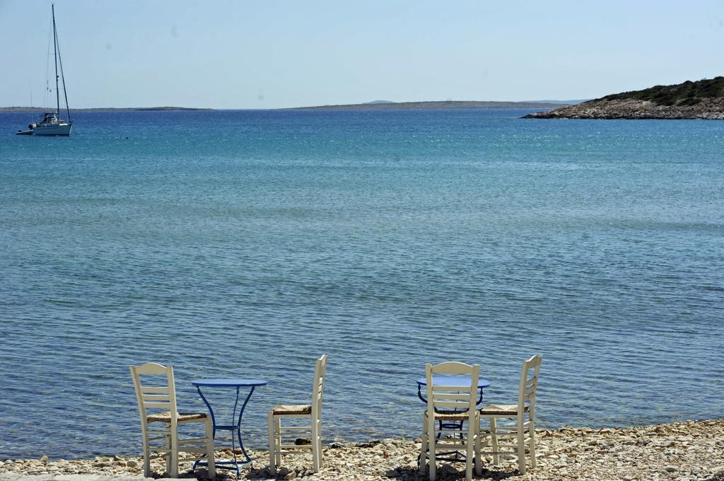 Galatis Beach Hotel Aliki  Exterior photo